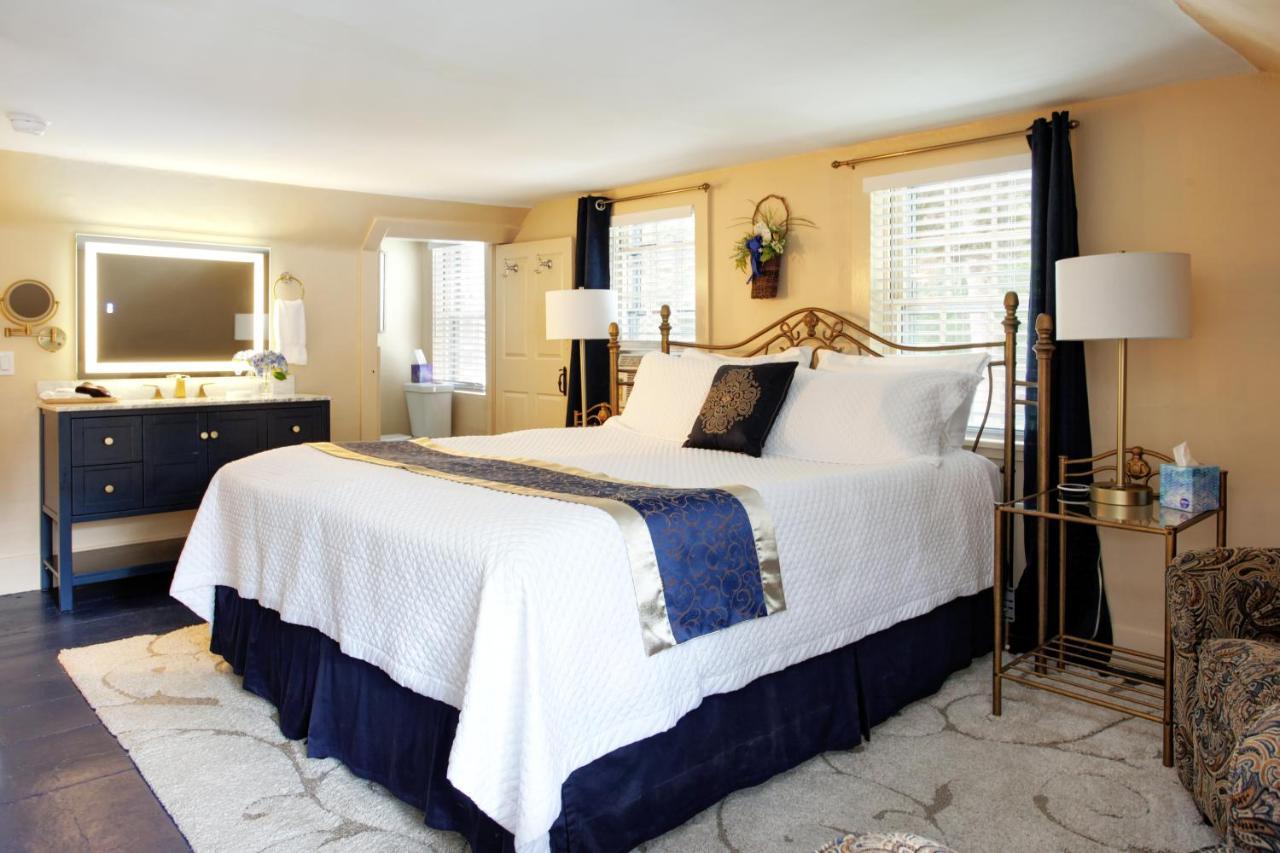 Inn On Main Yarmouth Bagian luar foto