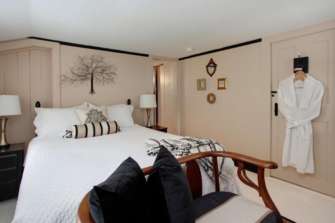 Inn On Main Yarmouth Bagian luar foto