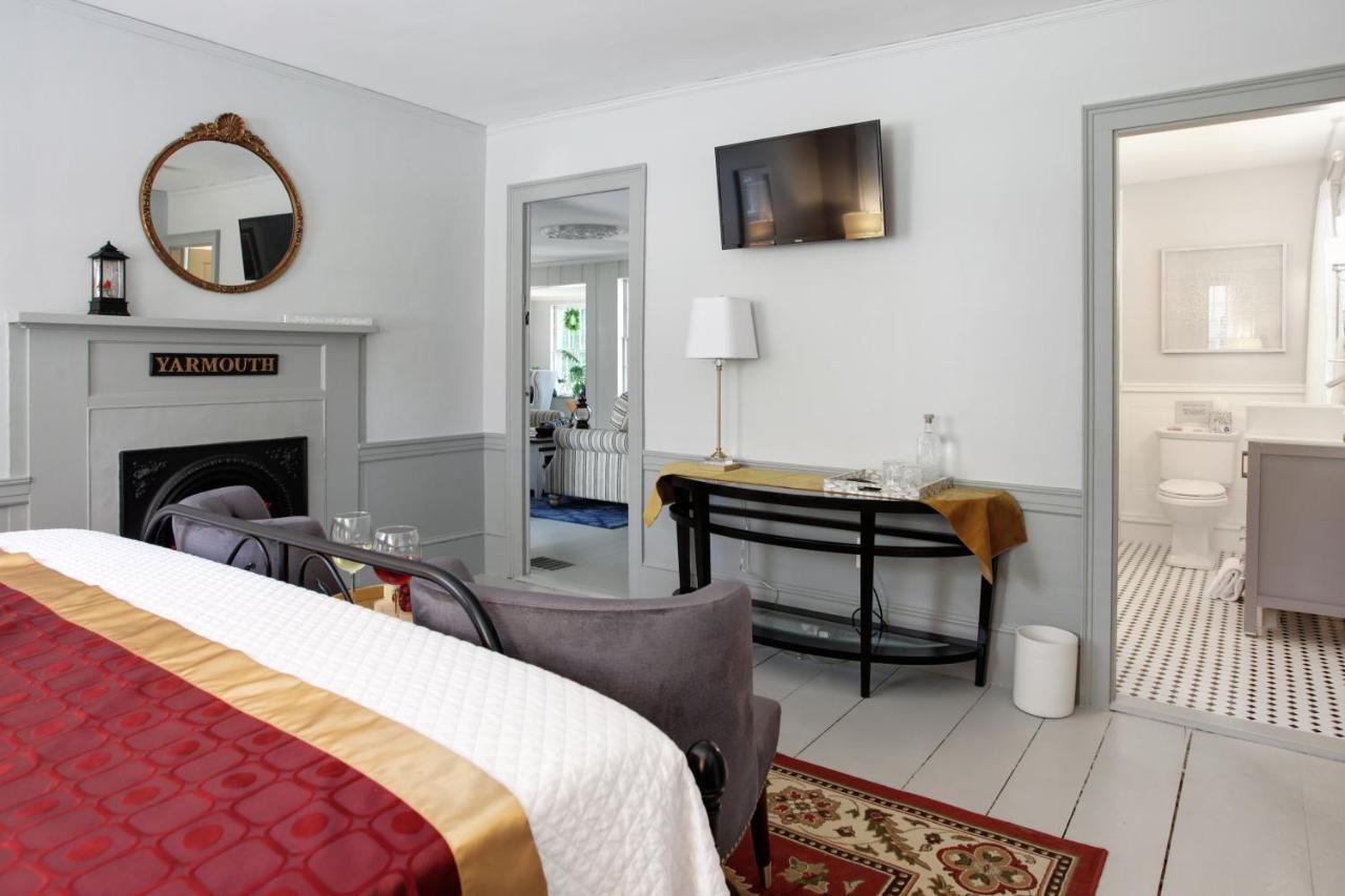 Inn On Main Yarmouth Bagian luar foto